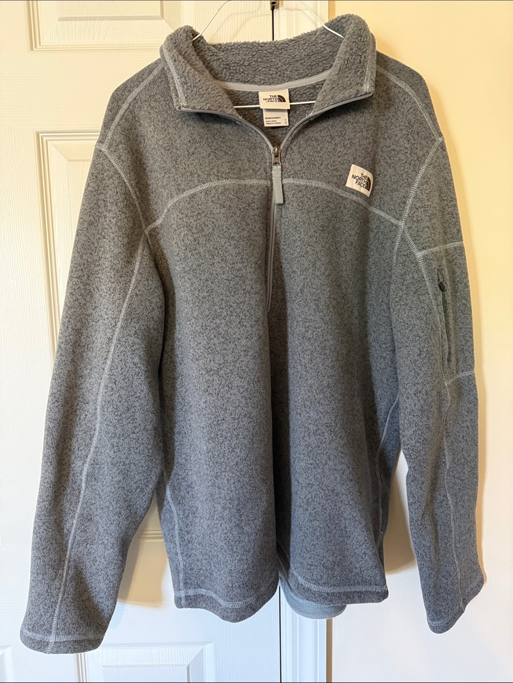 The North Face Men's Heather Gray Half-Zip Fleece Pullover